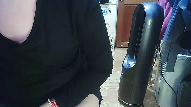 Snapshot of cindy01113520 chatting on February 2026 07:36:01 PM cindy01113520 online show from February 2026 07:36:01 PM