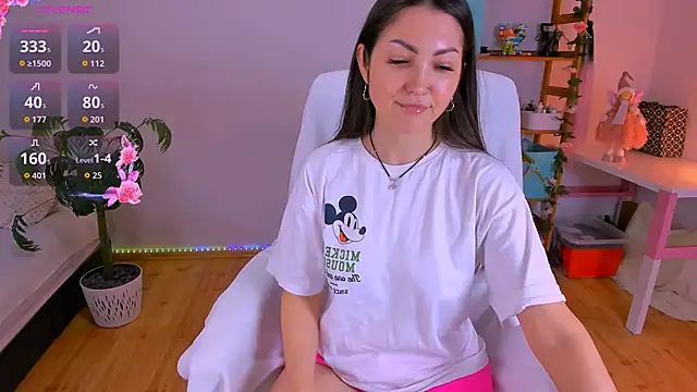 Teylor Fly online show from March 2026 08:14:01 AM