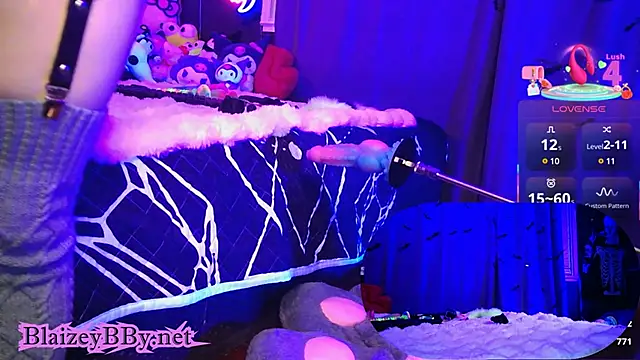 BlaizeyBBy online show from February 2025 12:50:01 PM