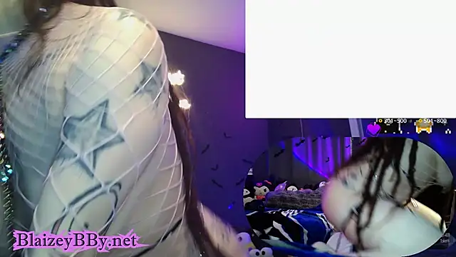 BlaizeyBBy online show from January 2025 01:47:01 PM