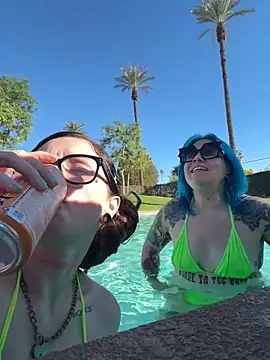 BlaizeyBBy online show from November 2025 10:35:02 PM