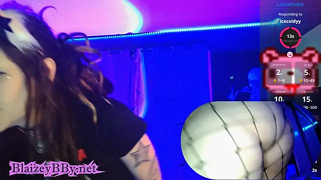 BlaizeyBBy online show from January 2025 10:05:02 AM