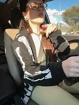 BlaizeyBBy online show from January 2026 11:53:02 PM