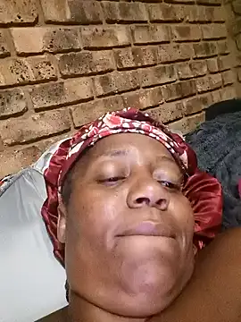 Snapshot of Galcraze chatting on March 2025 12:59:01 AM Galcraze online show from March 2025 12:59:01 AM