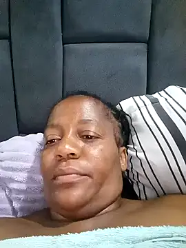 Snapshot of Galcraze chatting on January 2025 12:33:01 AM Galcraze online show from January 2025 12:33:01 AM