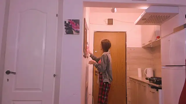 simyhvn online show from November 2025 05:40:02 AM