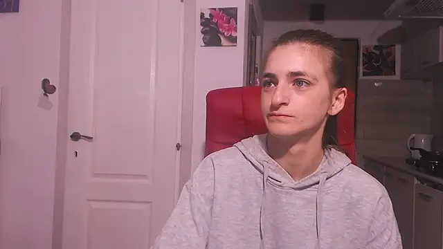 simyhvn online show from October 2025 05:48:01 AM