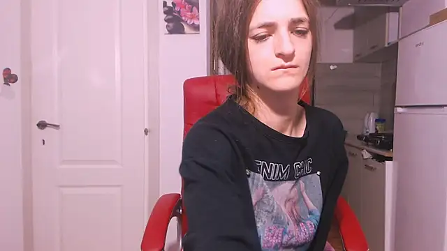 simyhvn online show from December 2025 05:01:02 AM