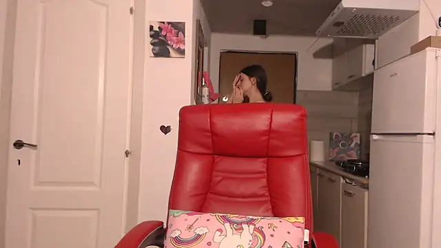 simyhvn online show from April 2026 05:08:02 PM