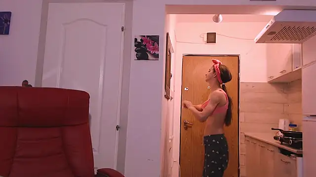 simyhvn online show from February 2026 06:12:01 AM