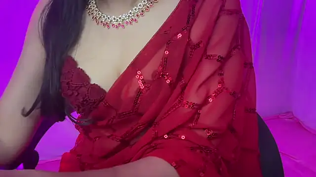 Queen Angelena online show from October 2025 05:36:01 PM