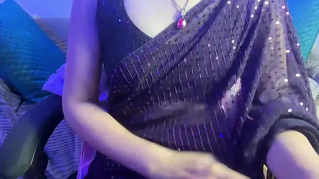 Queen Angelena online show from January 2026 05:20:01 PM