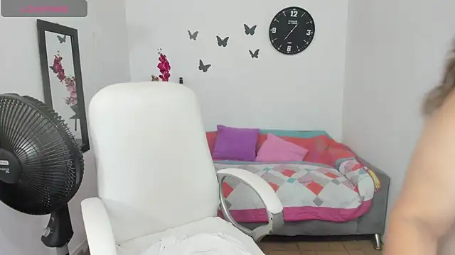 stepmother 105 online show from April 2026 05:08:01 PM