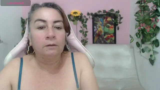 stepmother 105 online show from December 2025 06:20:02 PM