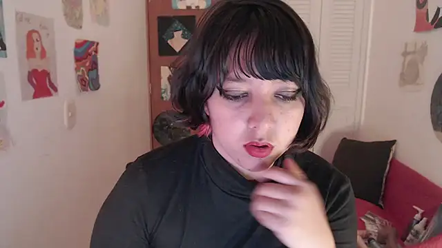 soynanabela28 online show from September 2025 11:49:02 PM