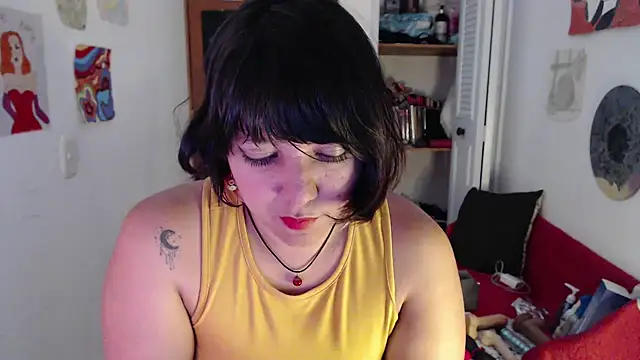 soynanabela28 online show from September 2025 07:11:01 AM