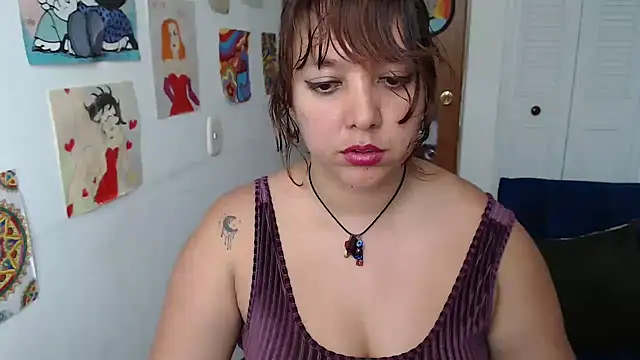 soynanabela28 online show from April 2026 05:30:01 PM