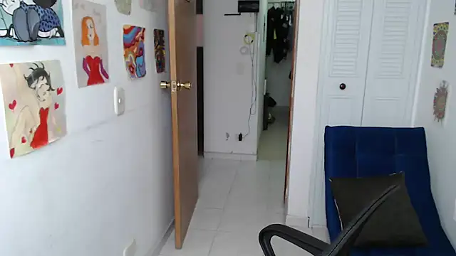 soynanabela28 online show from April 2026 04:53:01 PM