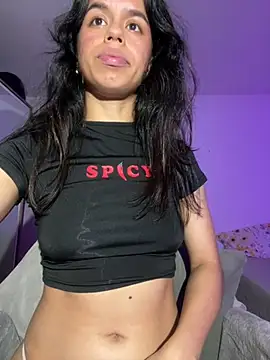 xlovelygirlx online show from March 2025 12:15:01 AM