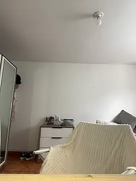 xlovelygirlx online show from February 2025 08:12:01 PM