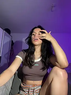 xlovelygirlx online show from March 2025 12:51:02 AM