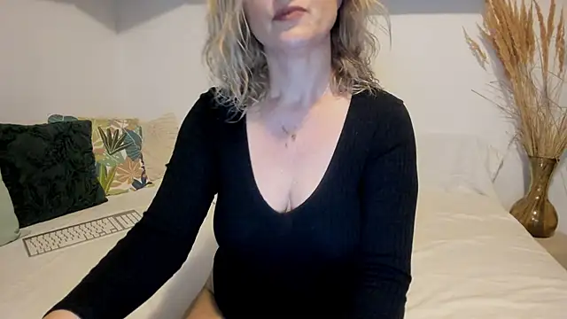 Jadore able online show from December 2025 02:55:02 AM