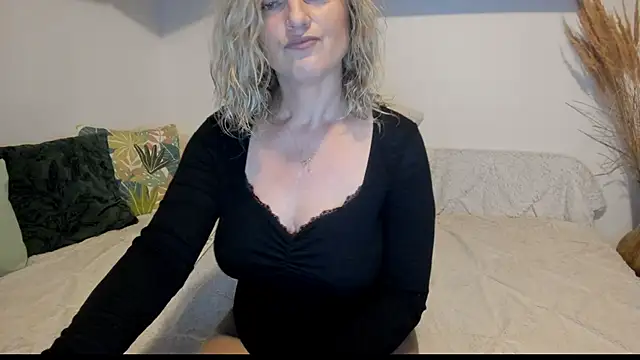 Jadore able online show from November 2025 03:07:01 AM