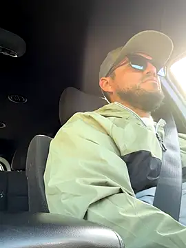 Ozzy420  online show from December 2025 09:47:01 PM