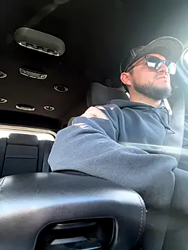 Ozzy420  online show from January 2026 11:09:01 PM