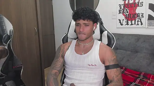 Alessandro Vanni online show from January 2026 11:44:02 PM