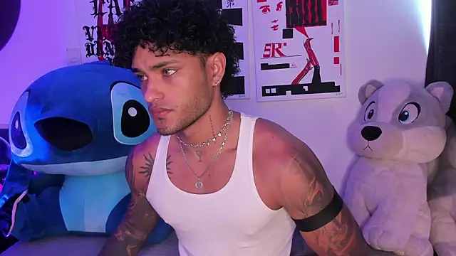 Alessandro Vanni online show from May 2026 01:12:02 PM