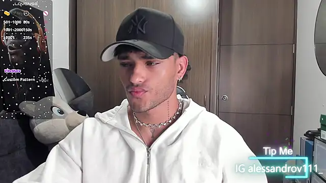 Alessandro Vanni online show from November 2025 02:23:02 AM