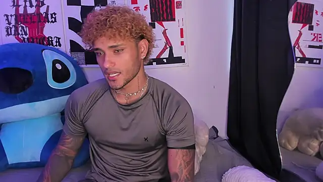 Alessandro Vanni online show from May 2026 10:52:02 PM