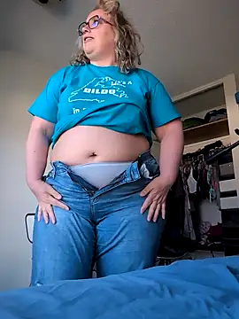 Canadian BBW online show from April 2026 09:05:01 PM
