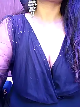 indian passion online show from November 2025 06:52:02 PM