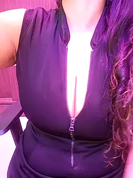 indian passion online show from October 2025 08:06:02 PM