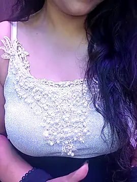 indian passion online show from February 2026 06:42:01 PM