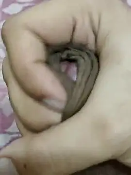 rockkyy9 online show from October 2025 08:31:01 PM