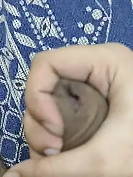 rockkyy9 online show from November 2025 05:28:01 PM