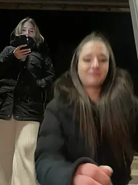 joanaelaa online show from January 2025 06:02:01 PM