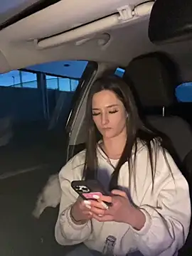 joanaelaa online show from February 2025 05:39:02 PM