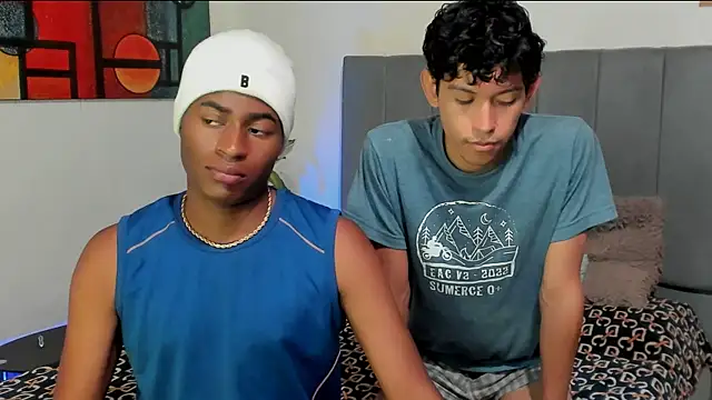 Snapshot of CrissBrownxxx chatting on October 2025 08:19:01 PM CrissBrownxxx online show from October 2025 08:19:01 PM