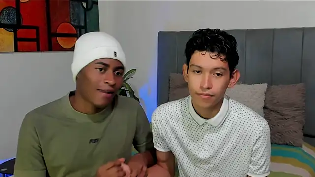 Snapshot of CrissBrownxxx chatting on October 2025 12:54:02 AM CrissBrownxxx online show from October 2025 12:54:02 AM