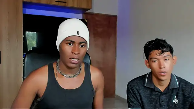 CrissBrownxxx online show from July 2026 09:08:01 PM