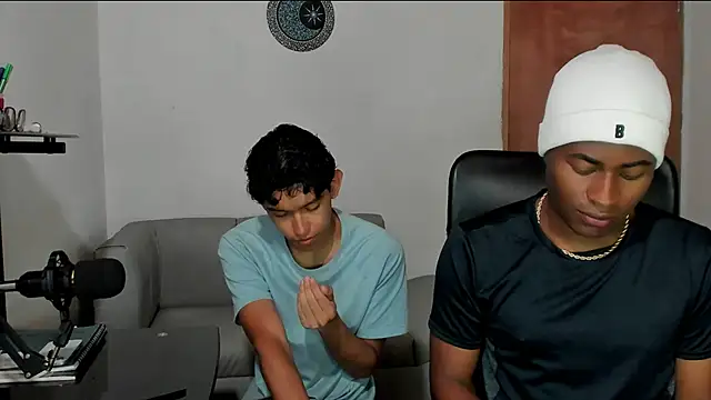 CrissBrownxxx online show from February 2026 03:57:01 PM