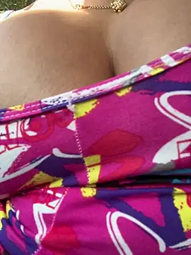 Snapshot of maymercy chatting on November 2025 01:04:01 PM maymercy online show from November 2025 01:04:01 PM