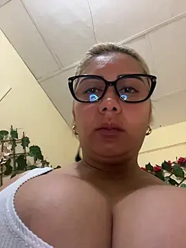 maymercy online show from January 2026 01:07:01 PM