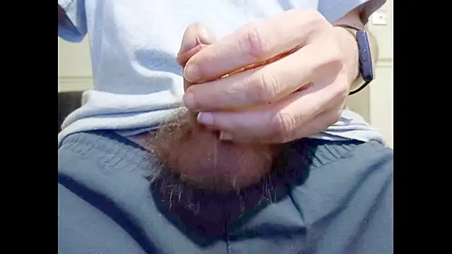 Snapshot of hairyuncut00 chatting on October 2025 12:31:02 PM hairyuncut00 online show from October 2025 12:31:02 PM