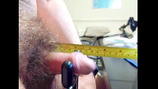 hairyuncut00 online show from July 2026 06:00:02 PM