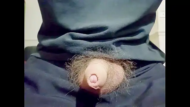 Snapshot of hairyuncut00 chatting on October 2025 09:16:01 PM hairyuncut00 online show from October 2025 09:16:01 PM